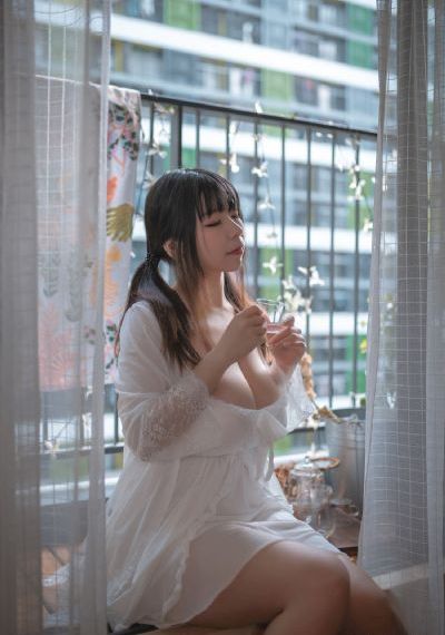 第一次爱的人免费观看全集高清
