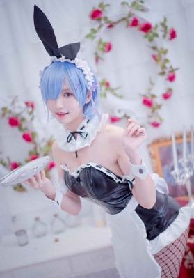 美丽蜜桃4